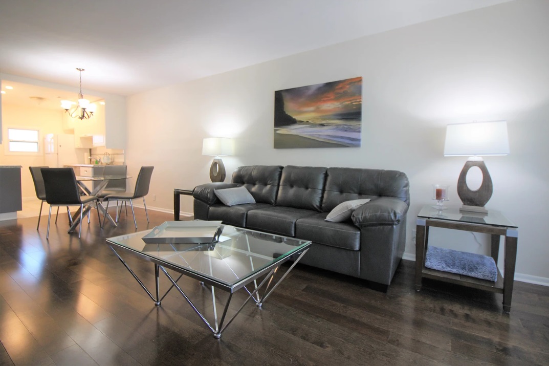 LaminateFloridaLivingRoom