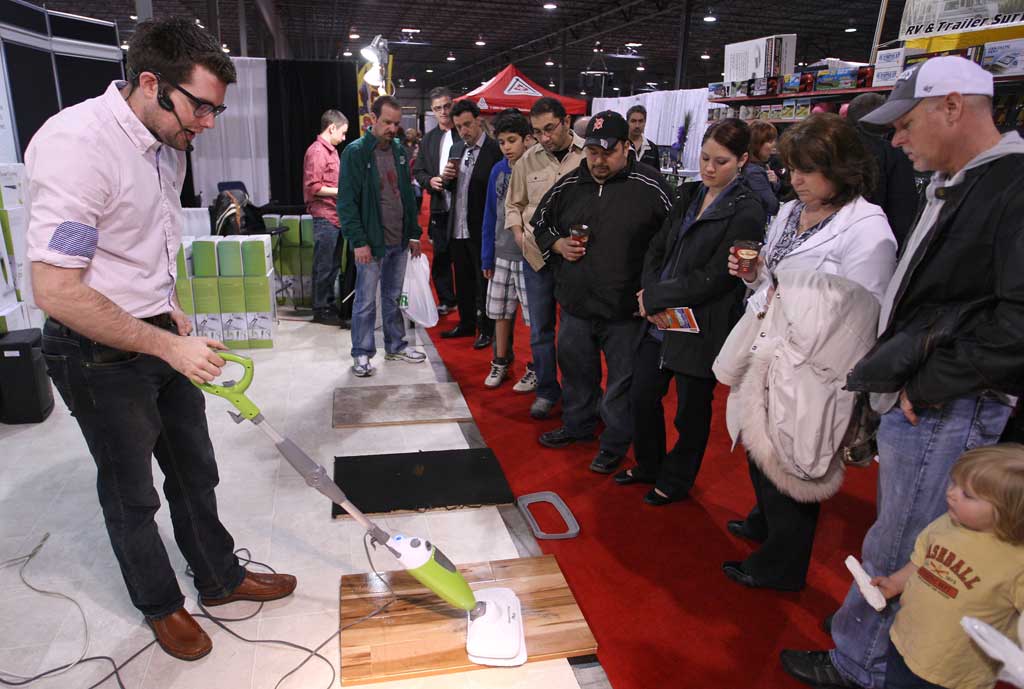 TradeShowSteamMop