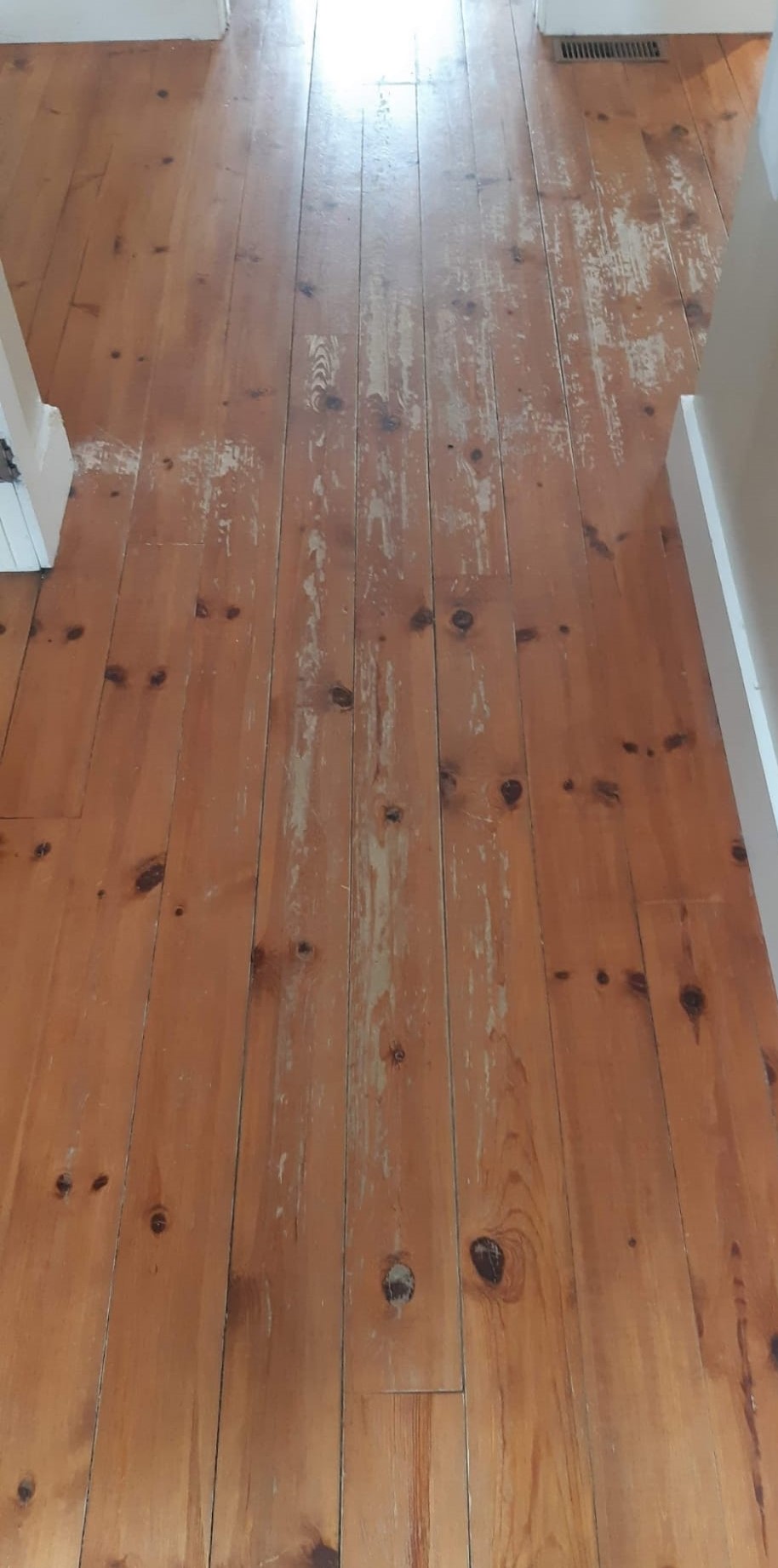 pineflooringbefore.jpg